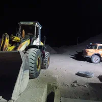 خدمات لودر و کمپرسی خاکبرداری