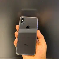 ایفون xs