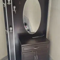 جاکفشی و جالباسی