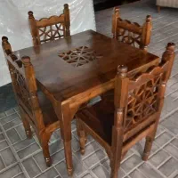 میز و صندلی چوبی
