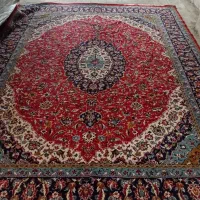 فرش ۱۲ متری ماشینی قرمز لاکی