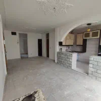 ۶۵ متر ۲ خواب تک واحدی بازسازی شده قابل تبدیل