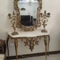 آینه وشمعدان برنز به همراه ساعت وسط