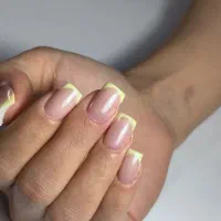 کاشت ناخن فقط ۳۹۰