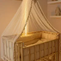گهواره چوبی نوزاد