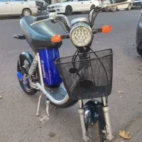 موتور سیکلت برقی