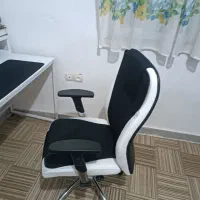 میز و صندلی کامپیوتر