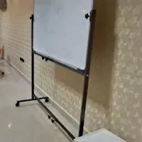 وایت برد پایه فلزی قابل تنظیم پشت چوب