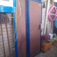 درحیاط در حدنو