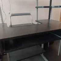 میز کامپیوتر کم کار در حد نو