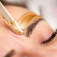 خدمات زیبایی اصلاح ابرو،وکس و براشینگ حرفه ای...