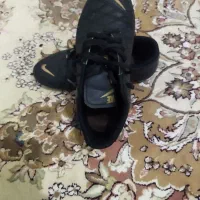 کفش ورزشی استوک