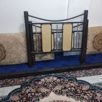 تخت فلزی تک نفره