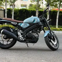موتور سیکلت یاماها XSR YAMAHA آبی مدل ۱۴۰۲ در حد