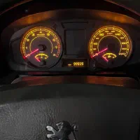 پژو 405  مدل ۹۳ بیرنگ کم کار