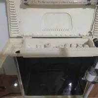 اکواریوم با وسایل