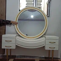 آینه و کنسول