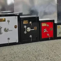 دو درب سه قفل و ۱۰۰ و ۸۰ سانتی گاوصندوق