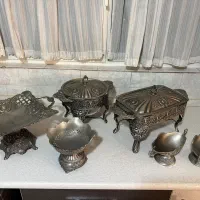 ظروف پذیرایی انتیک پایه دار