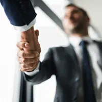 استخدام ویزیتور و بازاریاب شکلات
