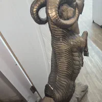 مجسمه قوچ وحشی
