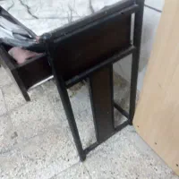 میز فلزی