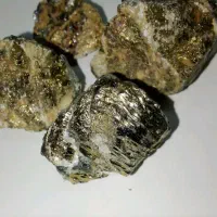 سنگ بسیار زیبا راف