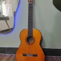 گیتار یاماها c70 به همراه کاور