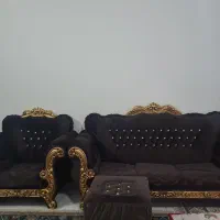 مبل هفت نفره کارکرده جنسش محکم