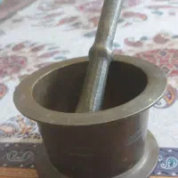 هاون برنجی سه کیلویی قدیمی