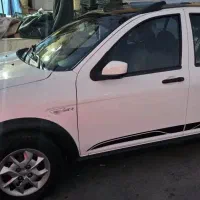 کویکr سفید مشکی پارس خودروی ۴۰۲