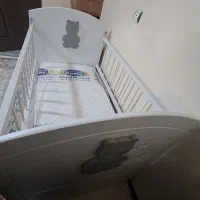 تخت نوزاد