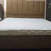 تخت خواب دو نفره رویال