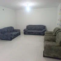 مبل راحتی ۷ نفره در حد نو پارچه طرح چرم