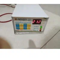 محافظ یخچال سالمه هستش  هیچ مشگلی نداره