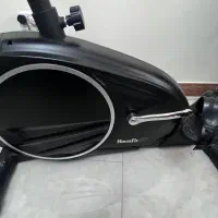 دوچرخه ایستاده