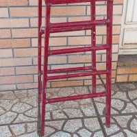 چهار پایه تمیز