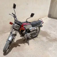 موتورسیکلت کاوازاکی وسی جی