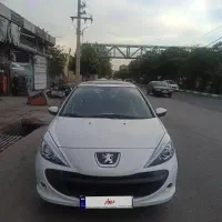 207 اتوماتیک پانا ۴۰۴ در حد صفر