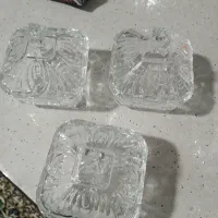 قندان از هر کدام ۳تا موجود