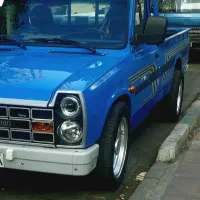 نیسان وانت تکسوز