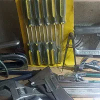 ابزار آلات آمریکایی و ژاپنی