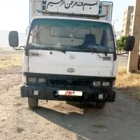 خاور هیوندا مدل 82