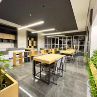 165متر فاز1 برند لاکچری HYATT