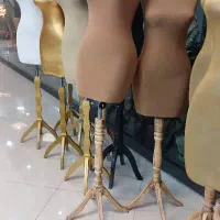 مانکن پایه چوبی در حد آک