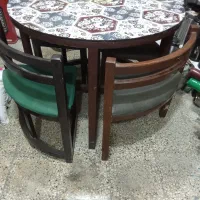 میزغذاخوری