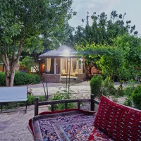 باغ ویلا کلبه ( دربست)    ابتدا شاهنامه  ( دونفر )