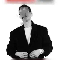 ۲ عدد بلیط تئاتر مون واک چهارشنبه ۲۵شهریور ساعت ۲۱
