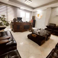 منشی بازاریاب