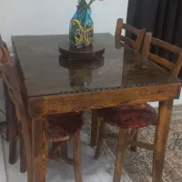 میزناهار خوری ۴ نفره